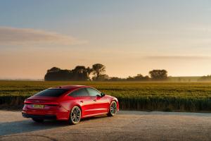 Audi A7 Sportback 55 TFSI e Quattro S-Line 2020 года  (UK)